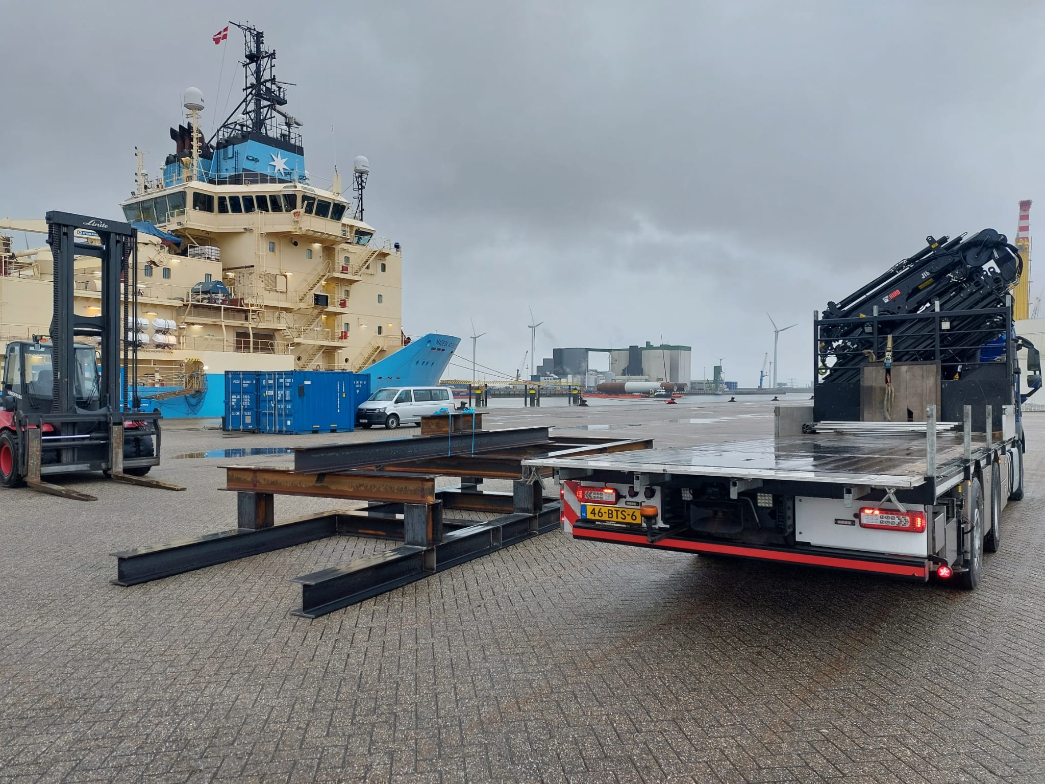 Spoedklus – HEB 260 frame voor offshore project 